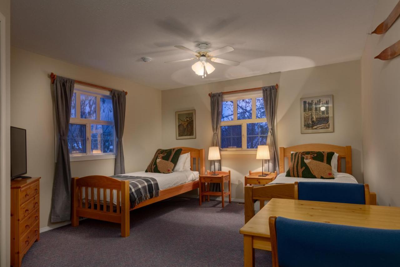 Courthouse Inn Revelstoke Exteriér fotografie