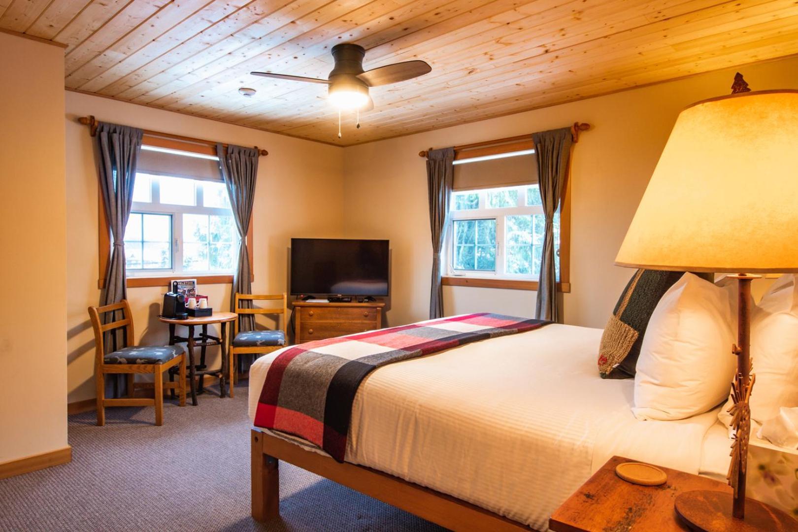 Courthouse Inn Revelstoke Exteriér fotografie